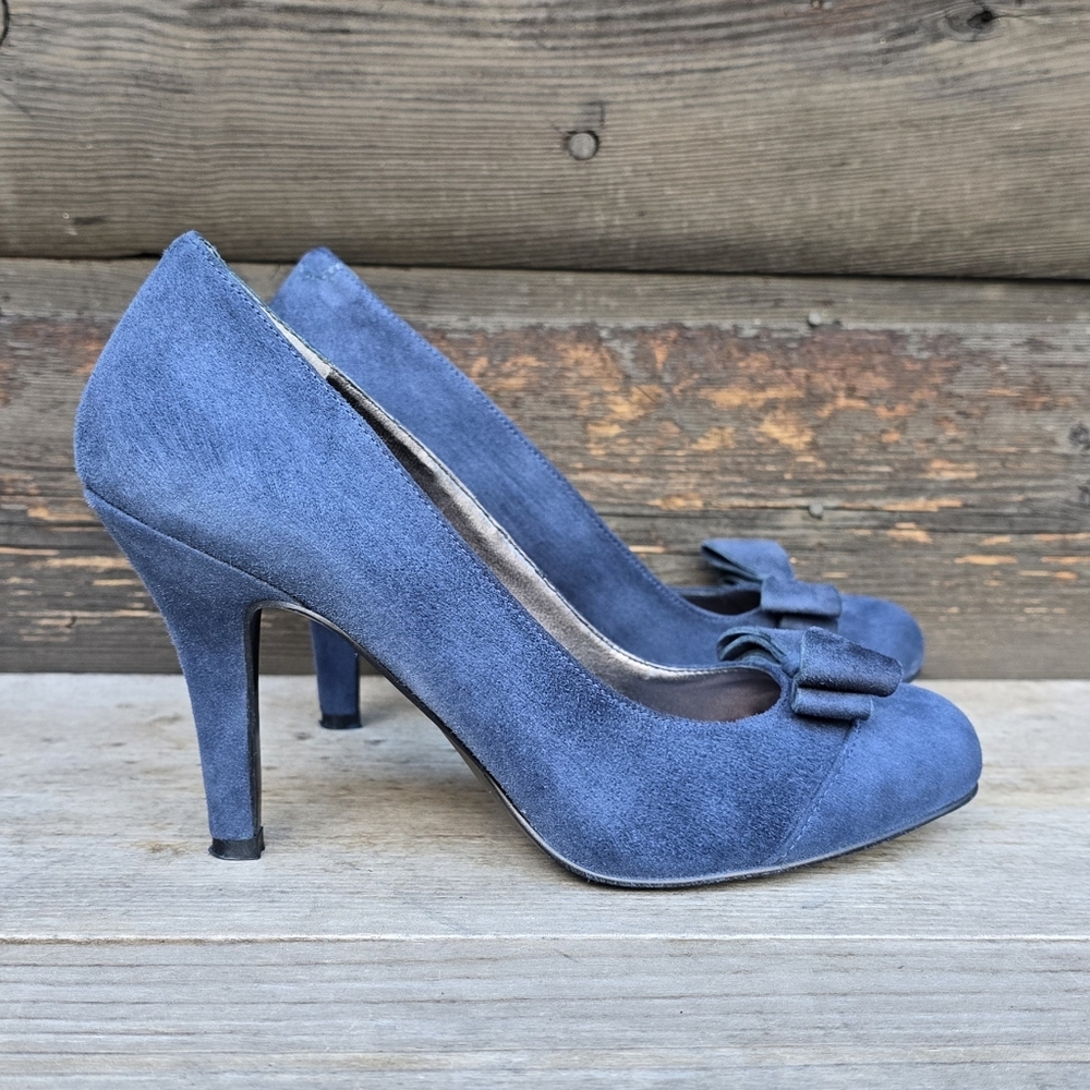 Nine West Aubrey Y2K Coquette Navy Blue Suede Bow Accent Pumps 6M